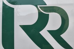 Ihr Partner für Reinigung & Umzug – Einzelu Logo